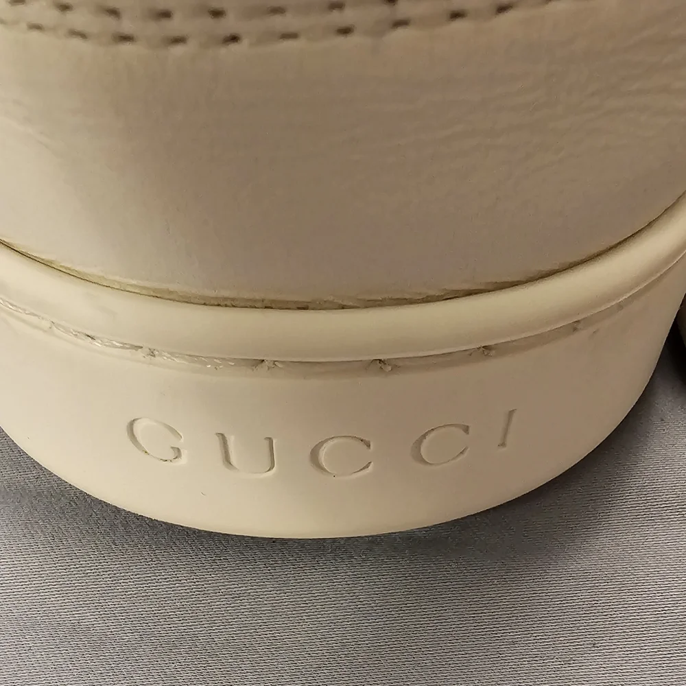 Authentic GUCCI Men's White Leather Low Top Sneakers Size 10 US (9G) Include COA
